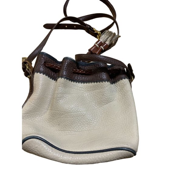 Dooney and Bourke Drawstring Vintage Bag Brown White Black Leather Bucket 9xx8x3 - Picture 2 of 3